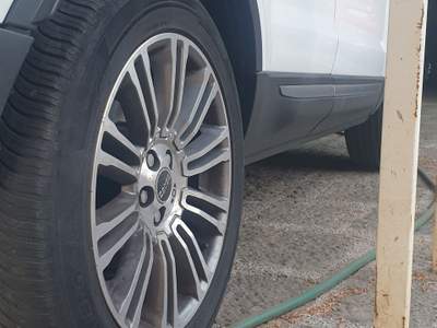 Land Rover Range Rover Evoque Tenuta sempre in box privato Bianco usata Nicolosi