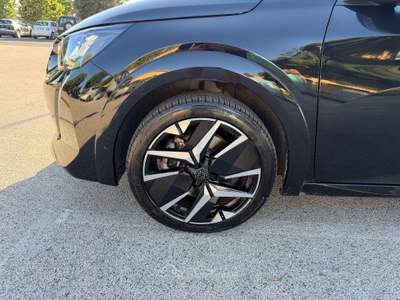 Peugeot 208 E Nero usata Fiumicino