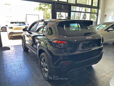 Jeep Avenger Longitude MHEV 1.2 Turbo Automatico Hybrid 110cv Nero usata Campi Bisenzio