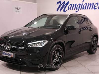 Mercedes-Benz GLA 200 d Premium auto Nero usata Carlentini