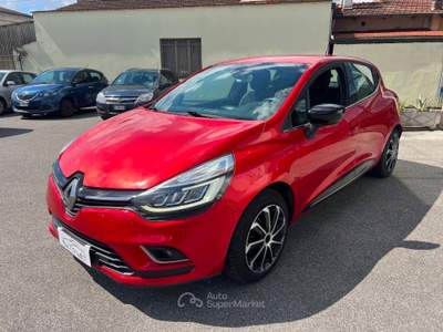 Renault Clio 0.9 tce energy Life 90cv Rosso usata Agliana