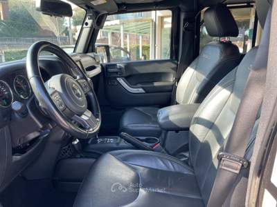 Jeep Wrangler 2.8 crd 75th Anniversary auto *GARANZIA* Nero usata Bedizzole