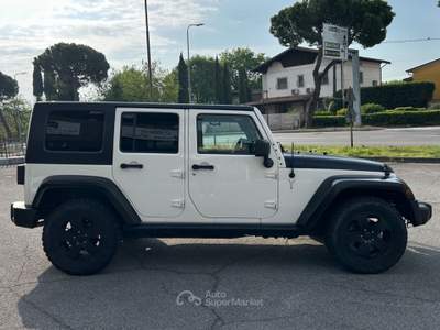 Jeep Wrangler 2.8 crd Sahara auto dpf  *GARANZIA* Bianco usata Bedizzole