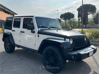 Jeep Wrangler 2.8 crd Sahara auto dpf  *GARANZIA* Bianco usata Bedizzole