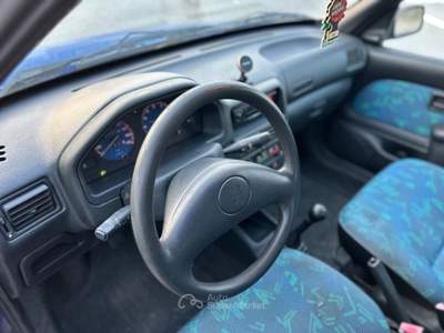 Peugeot 106 106 3p 954 Las Vegas *GARANZIA* Blu/Azzurro usata Bedizzole