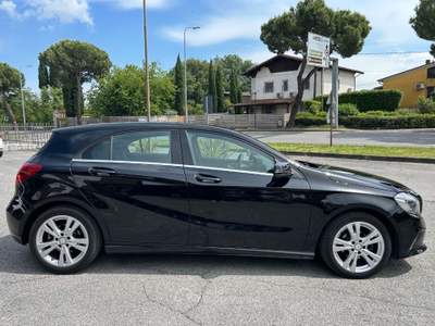 Mercedes-Benz Classe A D Sport Auto *GARANZIA* Nero usata Bedizzole