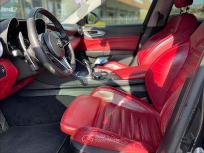 Alfa Romeo Giulia Giulia 2.2 t Veloce Q4 210cv awd auto *GARANZIA* Nero usata Bedizzole