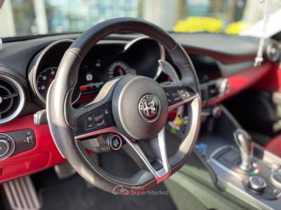 Alfa Romeo Giulia Giulia 2.2 t Veloce Q4 210cv awd auto *GARANZIA* Nero usata Bedizzole
