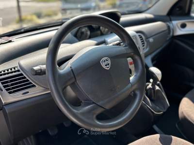 Lancia Ypsilon Ypsilon 1.2 8v Argento *GARANZIA* Argento usata Bedizzole