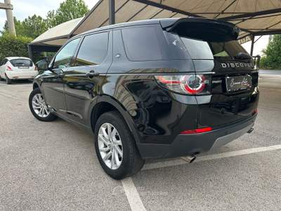 Land Rover Discovery Sport DISCOVERY SPORT 2.0 D 150CV AUTO PURE Nero usata Aprilia