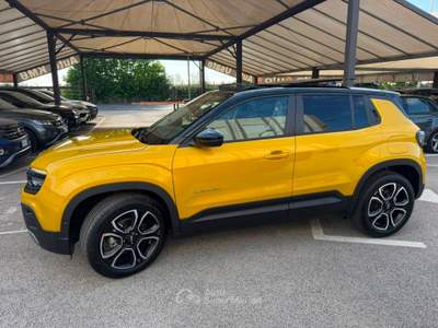 Jeep Avenger TETTO APRIBILE*CAMERA*PDC Oro usata Aprilia