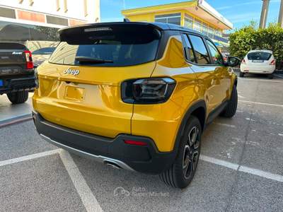 Jeep Avenger TETTO APRIBILE*CAMERA*PDC Oro usata Aprilia