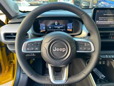 Jeep Avenger TETTO APRIBILE*CAMERA*PDC Oro usata Aprilia