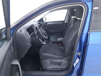 Volkswagen T-Roc Miglior prezzo garantito e consegna in pochi giorni Blu/Azzurro usata Reggio nell'Emilia