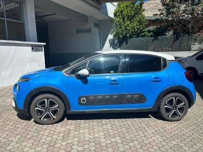 Citroen C3 1.2 puretech shine s&s 83cv neopatentati my18 Bianco usata Bollengo