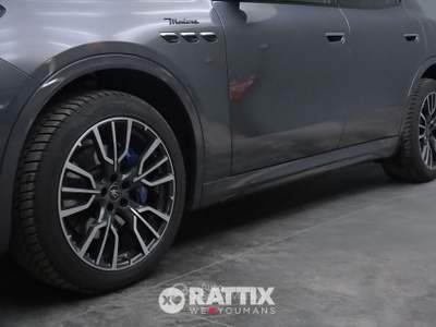 Maserati Grecale grecale 2.0 mhev modena 330cv auto Grigio usata Barzago