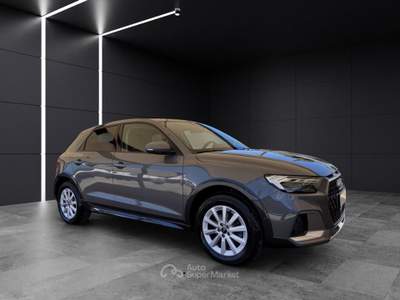 Audi A1 30 1.0 TFSI Business S tronic Grigio usata Casagiove