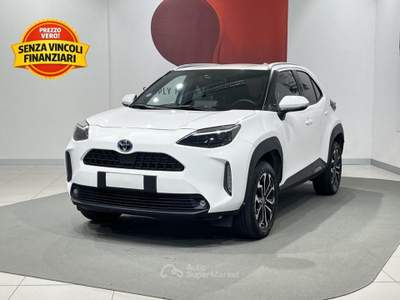Toyota Yaris Cross 1.5 H Lounge AWD-i E-CVT Bianco usata Montagna in Valtellina