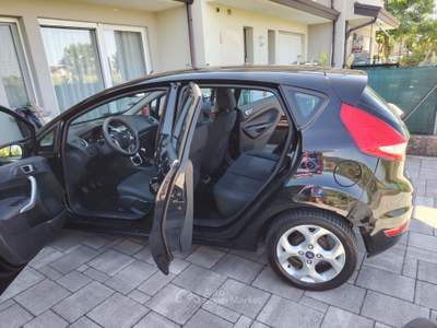 Ford Fiesta Vendita per esigenze familiari usata Caneva