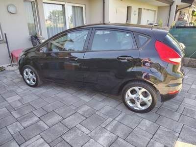 Ford Fiesta Vendita per esigenze familiari usata Caneva