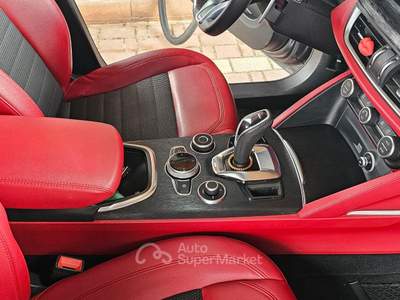Alfa Romeo Stelvio stupenda Grigio usata TERAMO