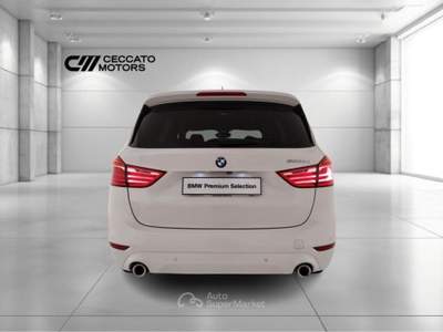 BMW Serie 2 Gran Tourer 220d 220 d Business Steptronic Bianco usata Padova