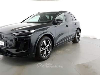 Audi Q6  -  s line edition quattro 387cv Grigio usata Milano