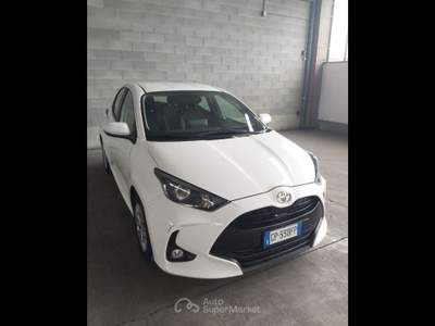 Toyota Yaris - yaris 1.0 active Bianco usata Piacenza Toyota Yaris - yaris 1.0 active Bianco usata Piacenza