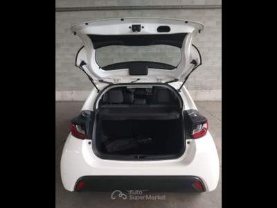 Toyota Yaris  - yaris 1.0 active Bianco usata Piacenza