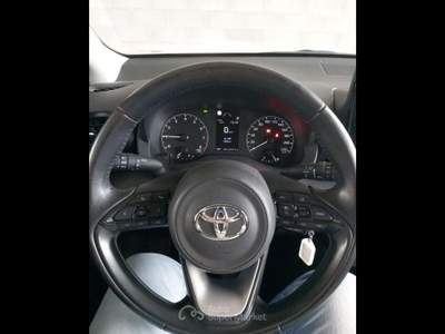 Toyota Yaris  - yaris 1.0 active Bianco usata Piacenza