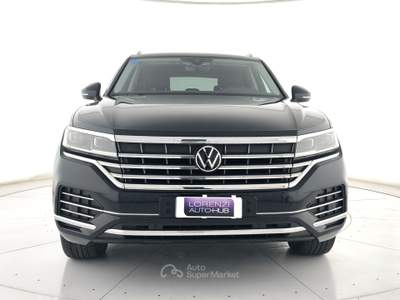 Volkswagen Touareg Touareg 3.0 v6 tdi elegance 231cv tiptronic pelle+acc+c.19" Blu/Azzurro usata Ghedi