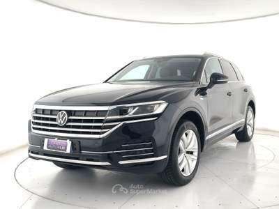 Volkswagen Touareg Touareg 3.0 v6 tdi elegance 231cv tiptronic pelle+acc+c.19" Blu/Azzurro usata Ghedi