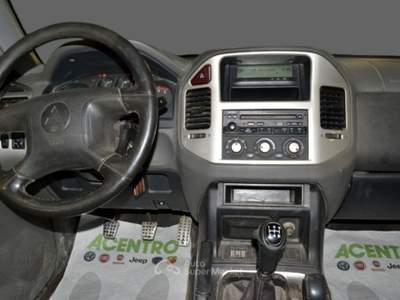 Mitsubishi Pajero  -  Blu/Azzurro usata CAGLIARI