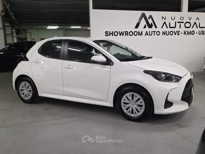 Toyota Yaris  - yaris 1.5h active Bianco usata Torino