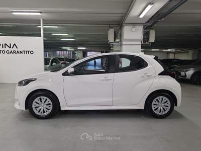 Toyota Yaris  - yaris 1.5h active Bianco usata Torino