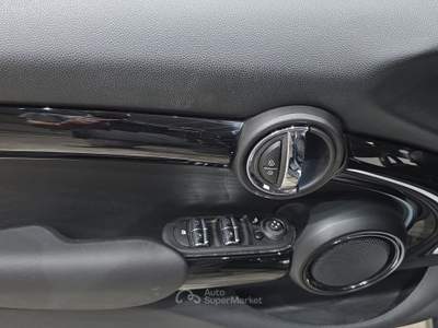 MINI Clubman  5p 1.5 cooper camden auto Nero usata Firenze