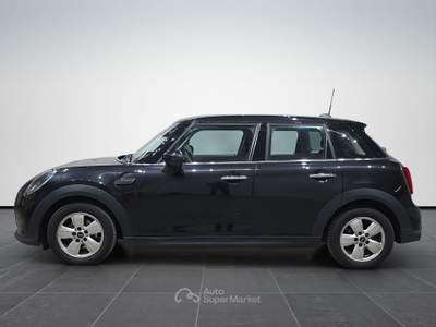 MINI Clubman  5p 1.5 cooper camden auto Nero usata Firenze