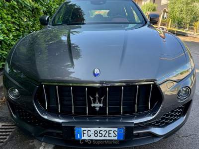Maserati Levante Prezzo top Italia, macchina unico proprietario da me venduta Grigio usata RAVENNA