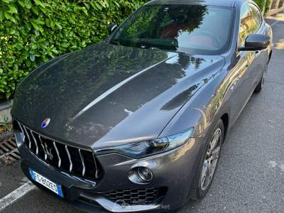 Maserati Levante Prezzo top Italia, macchina unico proprietario da me venduta Grigio usata RAVENNA