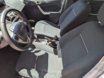 Ford Fiesta auto non fumatori Grigio usata MATERA