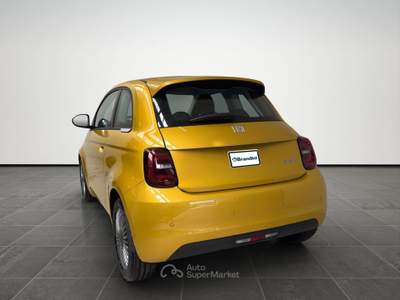 Fiat 500  hybrid berlina torino 1.0hybrid berlina Giallo usata Firenze