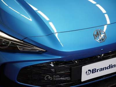 MG3  hybrid+ lux my25.5 blue Blu/Azzurro usata Firenze