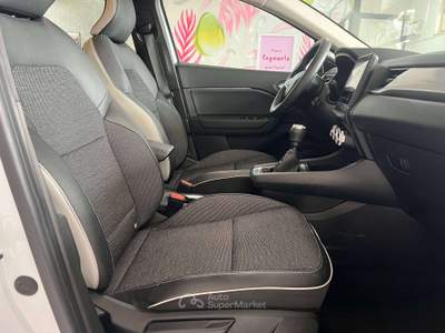 Renault Captur Captur II 2023 1.0 tce Techno 90cv SENZA OBBLIGO DI FINANZIAMENTO Bianco usata Terracina