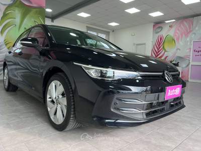 Volkswagen Golf Golf 8.5 2025 2.0 tdi Style 150cv dsg SENZA OBBLIGO DI FINANZIAMENTO Nero usata Terracina