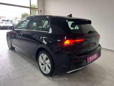 Volkswagen Golf Golf 8.5 2025 2.0 tdi Style 150cv dsg SENZA OBBLIGO DI FINANZIAMENTO Nero usata Terracina