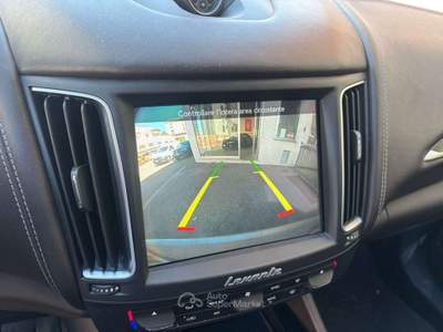 Maserati Levante 3.0 V6 275cv auto Beige usata Milano