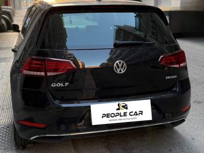 Volkswagen Golf DSG 5p. *Metano* 130CV Nero usata Bari