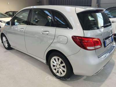 Mercedes-Benz Classe B Neopatentati B180 Sport Manuale Euro 6 usata Sedriano