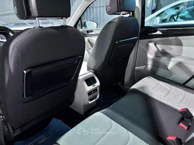 Volkswagen Tiguan 150cv usata Sedriano