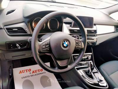 BMW Serie 2 Gran Tourer 218d 218 D GRAN TOURER XDRIVE 7 POSTI MODEL YEAR 2021 4X4 STEPTRONIC ANTIFURTO Nero usata Rubano